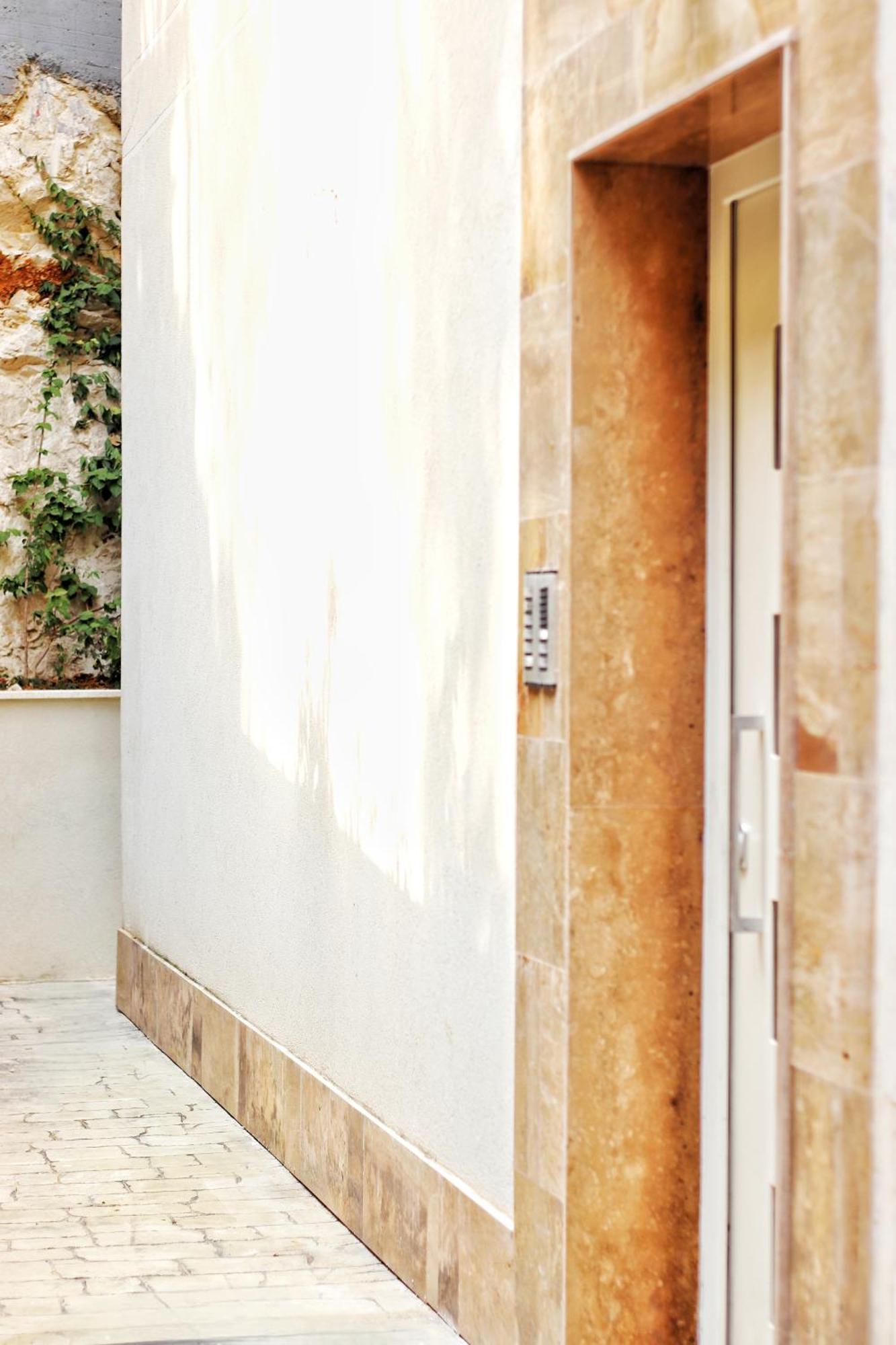 Golden Beach Suites Sarandë Eksteriør bilde