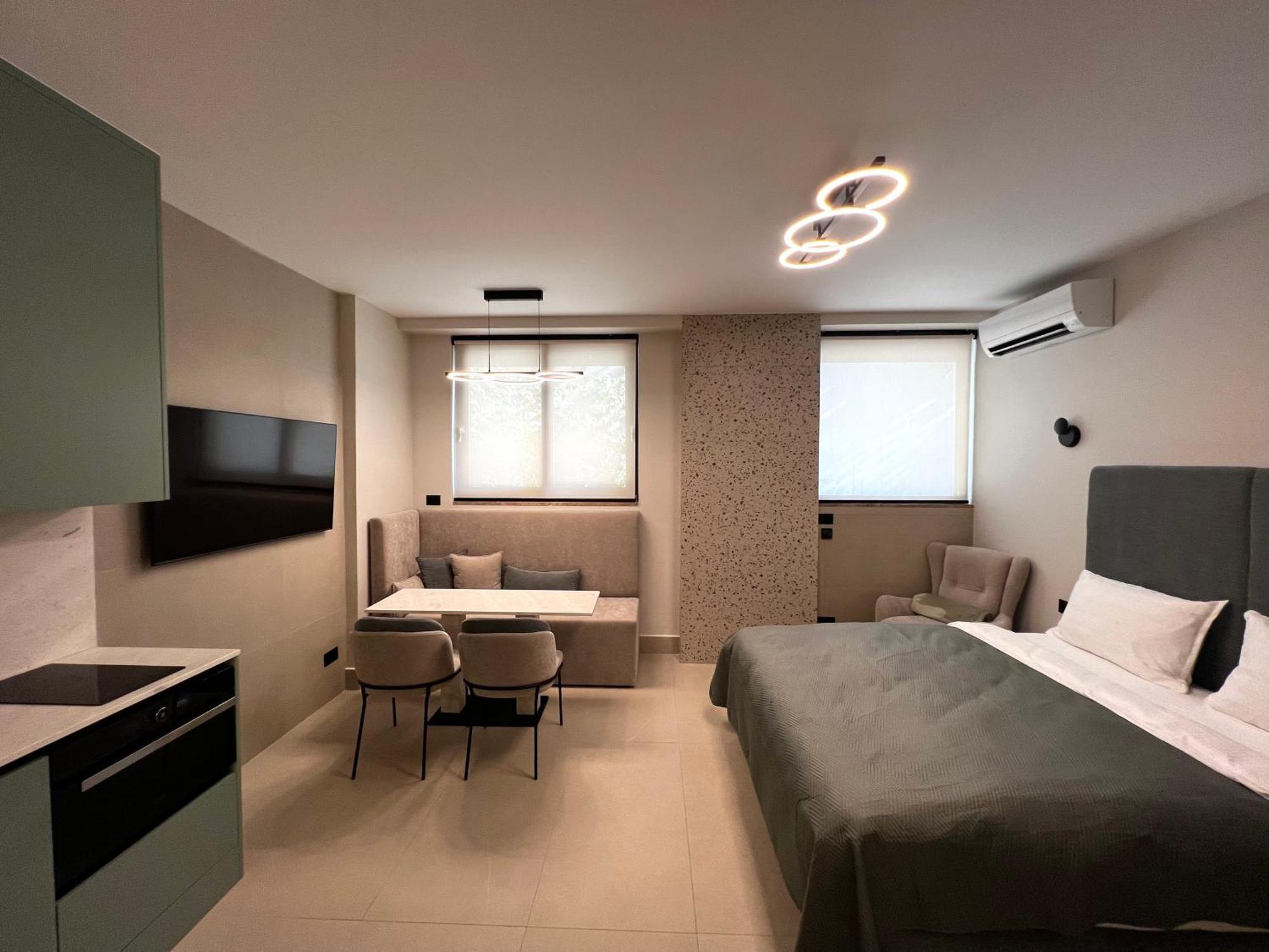 Golden Beach Suites Sarandë Eksteriør bilde